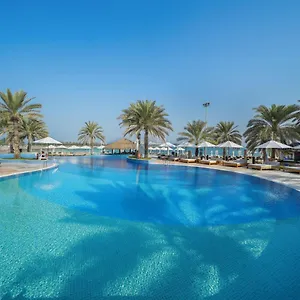 Üdülőközpont Radisson Blu & Resort, Corniche *****