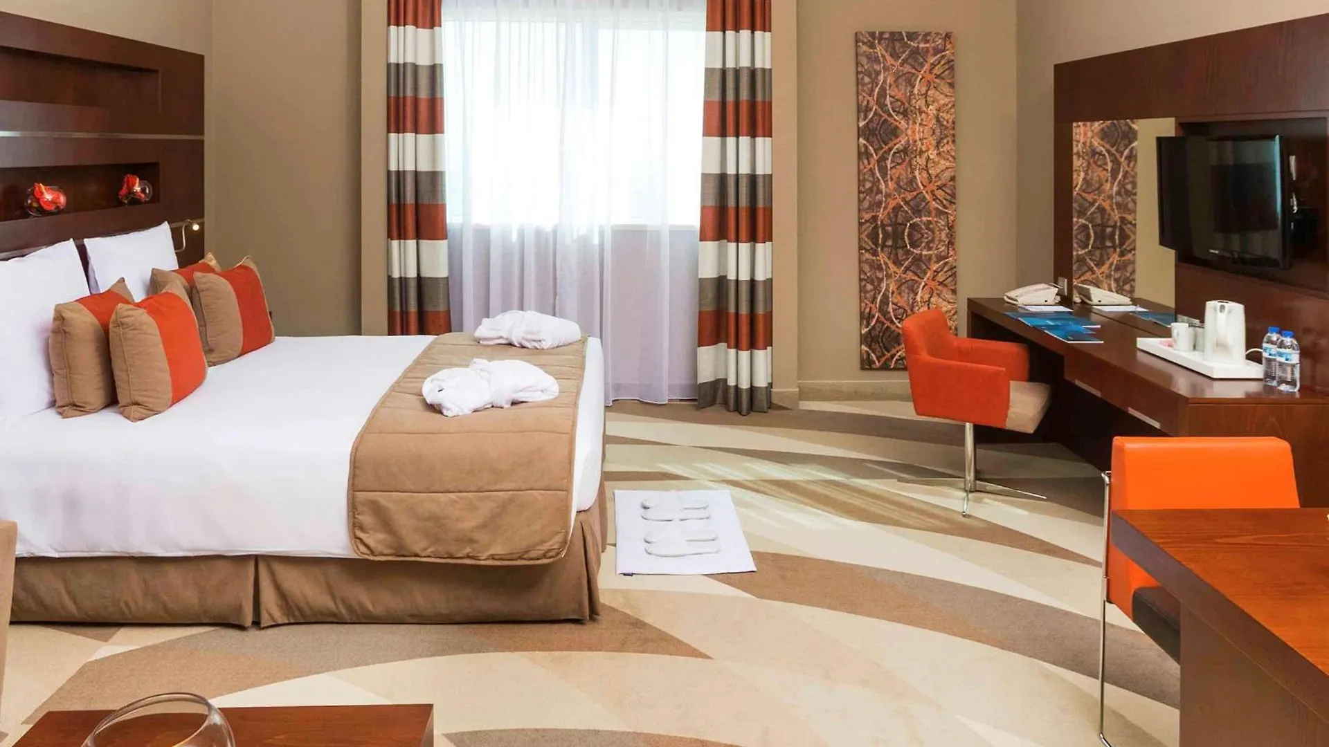 Novotel Dubai Al Barsha 4*,  United Arab Emirates